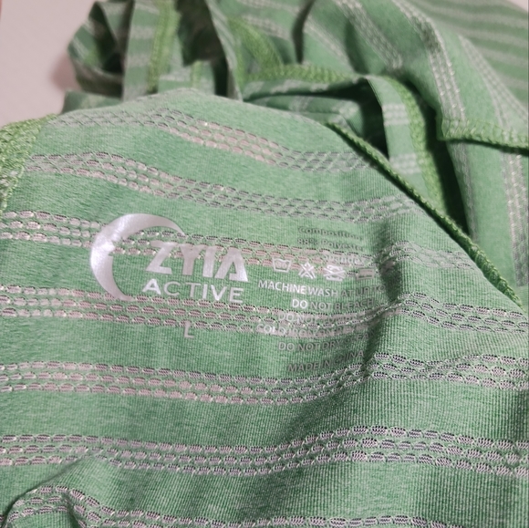 Zyia Active Forest Nimbus Split Back Tank Large Womans - Picture 3 of 5